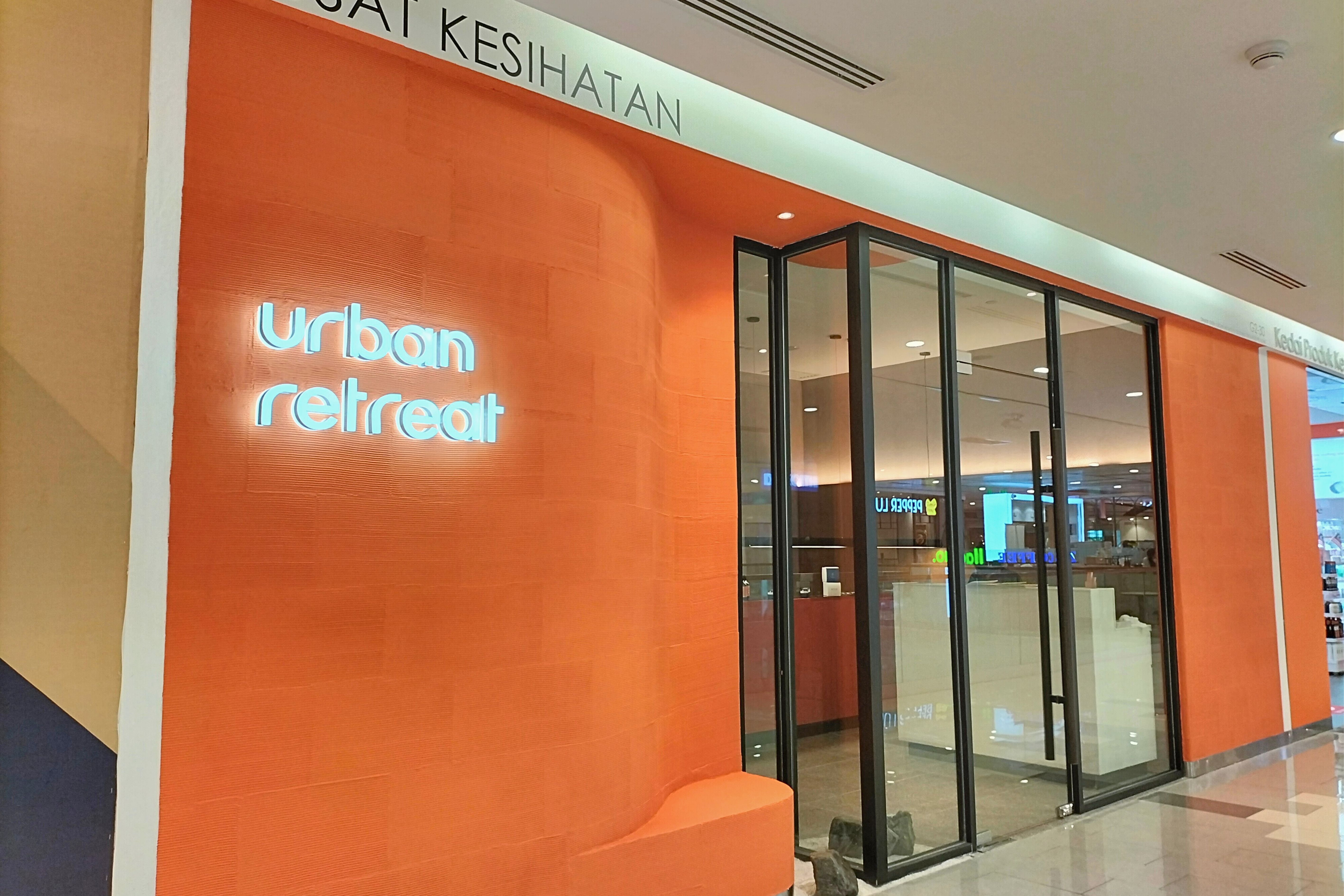KLEM Front